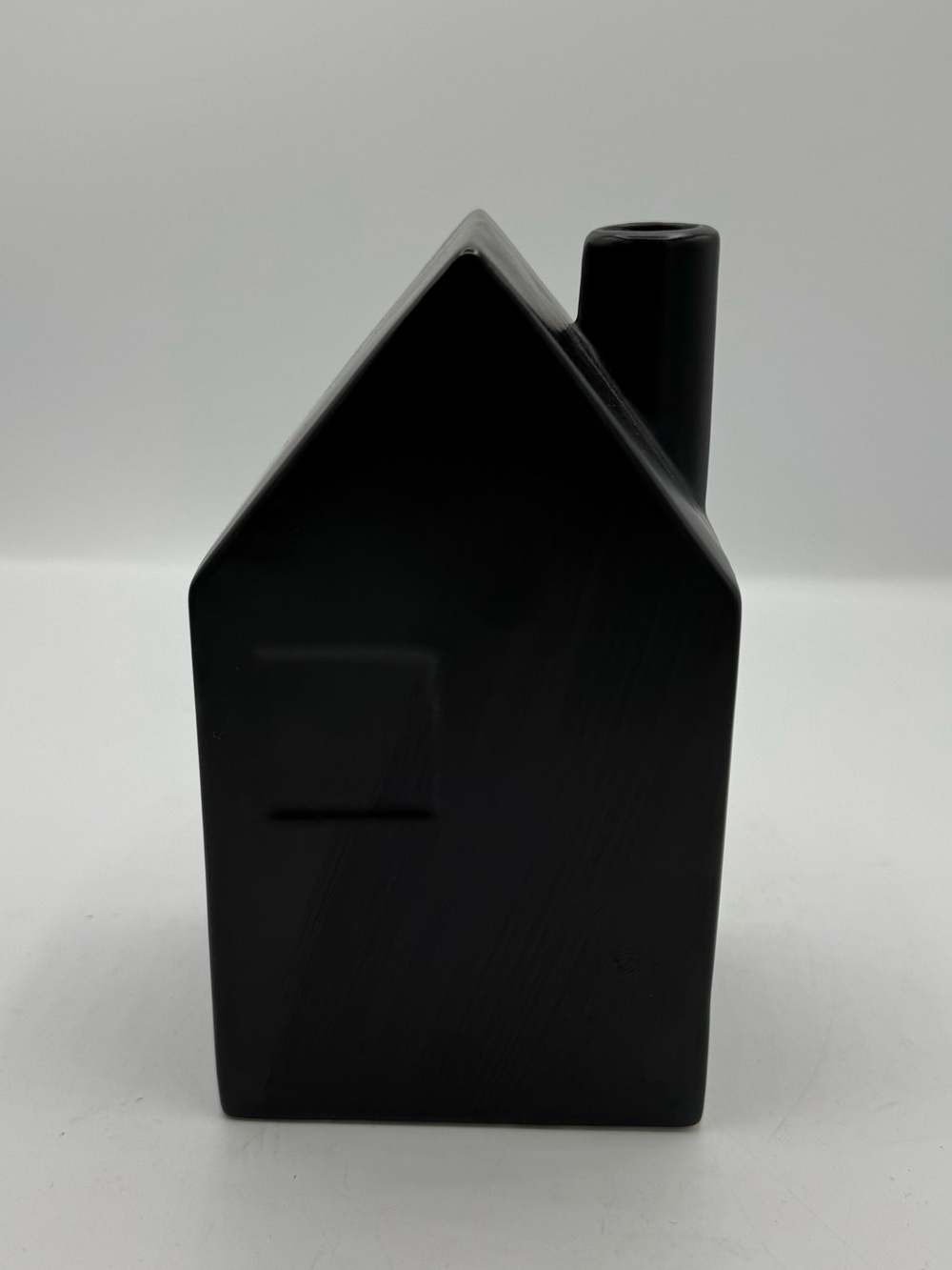 HEARTH & HAND MAGNOLIA‎ BLACK MATTE HOUSE SHAPED BUD VASE